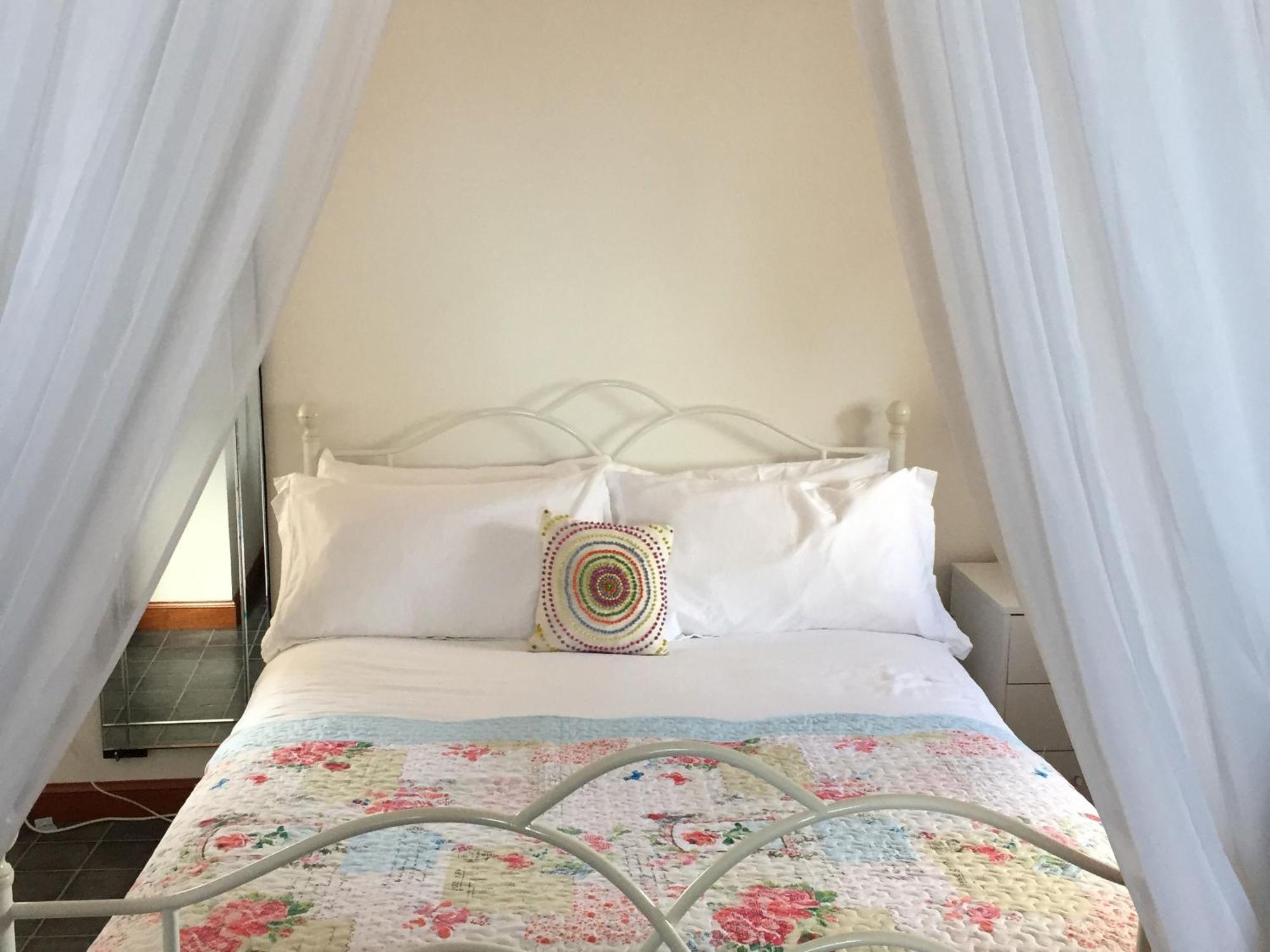Pew With A View - Seafront Cottages Sandhaven Room photo
